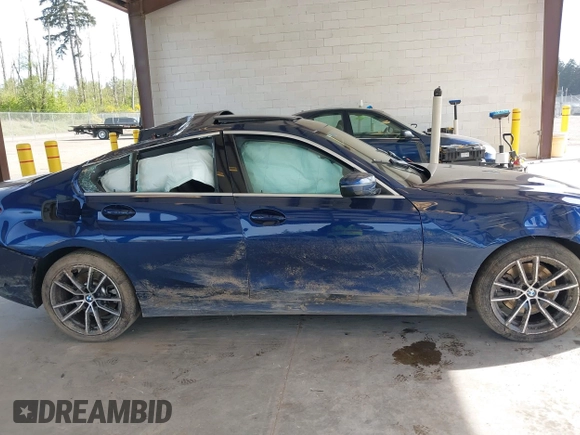 2019 BMW 3 Series 330i z VIN WBA5R1C51KAJ99658, wystawiony jako IAAI lot #42158041 z przebiegiem Nie podano mil oraz . Historia ofert i sprzedaży dostępna na DreamBid. Obrazek 12.