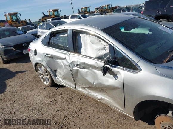 2015 Buick Verano with VIN 1G4PP5SK7F4209853, listed as a IAAI auction lot 41805376 with 157,802 mi miles. Bid and sale history available at carsss.com. Image 6.