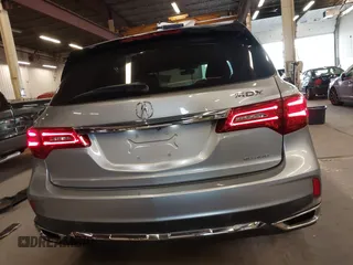 2018 Acura MDX with VIN 5J8YD4H35JL008853, listed as a IAAI auction lot 42243421 with 54,484 mi miles and . Bid and sale history available at DreamBid. Image 17.