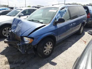 2007 Chrysler Town & Country Touring z VIN 2A8GP54L67R305894, wystawiony jako Copart lot #49540285 z przebiegiem Nie podano mil oraz Szkoda całkowita • Salvage title. Historia ofert i sprzedaży dostępna na DreamBid. Obrazek 1.