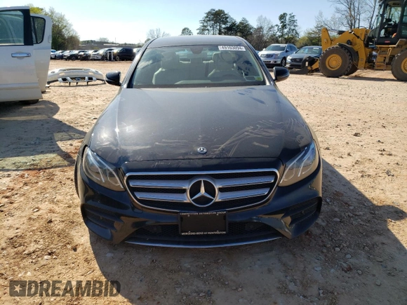 2019 Mercedes-Benz E-Class E 300 with VIN WDDZF4KB4KA627220, listed as a Copart auction lot 49103094 with 61,157 mi miles and Salvage Title. Bid and sale history available at carsss.com. Image 5.