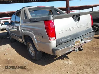 2006 Chevrolet Avalanche LS z VIN 3GNEC12Z66G106883, wystawiony jako IAAI lot #41520831 z przebiegiem 280 238 mil mil oraz . Historia ofert i sprzedaży dostępna na DreamBid. Obrazek 3.