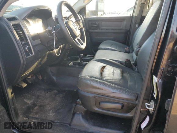 2018 Ram 3500 Tradesman z VIN 3C7WRTCL3JG398103, wystawiony jako Copart lot #78755214 z przebiegiem 259 264 mil mil oraz Czysty tytuł • Clean title. Historia ofert i sprzedaży dostępna na DreamBid. Obrazek 7.