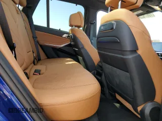 2024 BMW X5 M60i with VIN 5UX33EU07R9U78919, listed as a Copart auction lot 70676234 with 14,301 mi miles and Salvage Title. Bid and sale history available at carsss.com. Image 11.