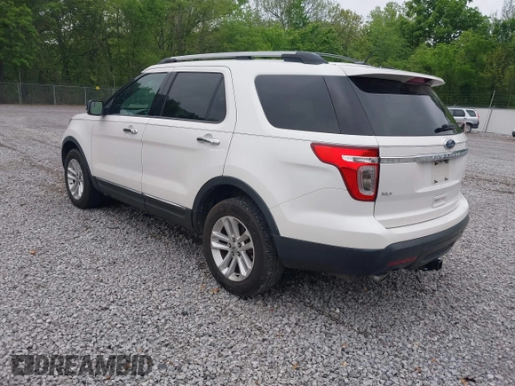 2011 Ford Explorer XLT with VIN 1FMHK8D84BGA29275, listed as a IAAI auction lot 42095729 with 108,380 mi miles and . Bid and sale history available at carsss.com. Image 3.
