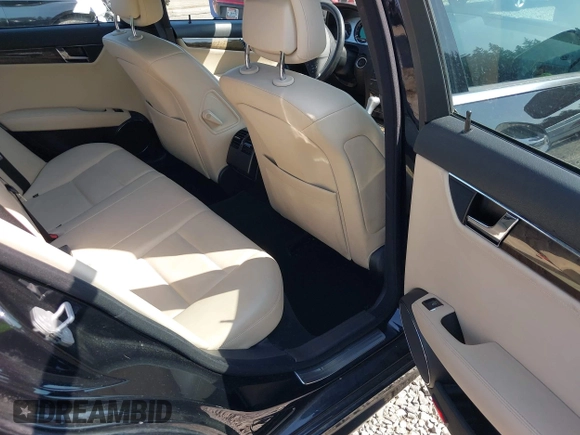 2008 Mercedes-Benz C 350 Sport with VIN WDDGF56X88F045135, listed as a IAAI auction lot 42107349 with 126,012 mi miles and . Bid and sale history available at DreamBid. Image 8.