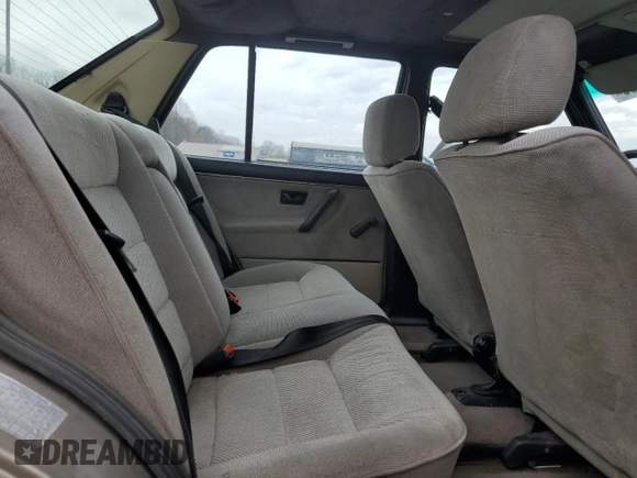 1991 Volkswagen Jetta z VIN WVWRA21G1MW029277, wystawiony jako Copart lot #50025755 z przebiegiem 429 079 mil mil oraz Szkoda całkowita • Salvage title. Historia ofert i sprzedaży dostępna na DreamBid. Obrazek 10.
