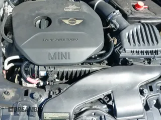 2014 MINI Hardtop with VIN WMWXM5C52ET934767, listed as a IAAI auction lot 41817063 with 125,485 mi miles and . Bid and sale history available at DreamBid. Image 19.