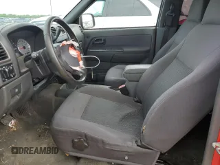 2006 Chevrolet Colorado 2LT z VIN 1GCCS136268158394, wystawiony jako Copart lot #51002145 z przebiegiem 157 599 mil mil oraz Szkoda całkowita • Salvage title. Historia ofert i sprzedaży dostępna na DreamBid. Obrazek 7.