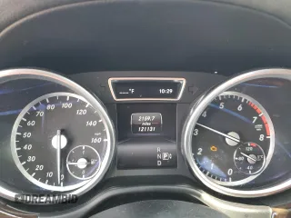 2014 Mercedes-Benz GL 450 with VIN 4JGDF7CE5EA385813, listed as a Copart auction lot 59361785 with 121,131 mi miles and Salvage title. Bid and sale history available at DreamBid. Image 9.