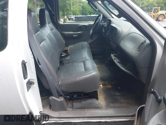 2004 Ford F-150 XL with VIN 2FTRX18W64CA04330, listed as a IAAI auction lot 42656922 with 165,327 mi miles and . Bid and sale history available at DreamBid. Image 5.