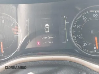 2017 Jeep Cherokee Sport с VIN 1C4PJLAB6HW669069, выставлен на аукционе IAAI как лот 42271638 с пробегом 270 174 миль миль и . История ставок и продаж доступна на DreamBid. Изображение 14.