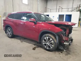 2021 Toyota Highlander XLE with VIN 5TDGZRBHXMS546223, listed as a Copart auction lot 57994635 with 69,413 mi miles and Salvage title. Bid and sale history available at DreamBid. Image 4.