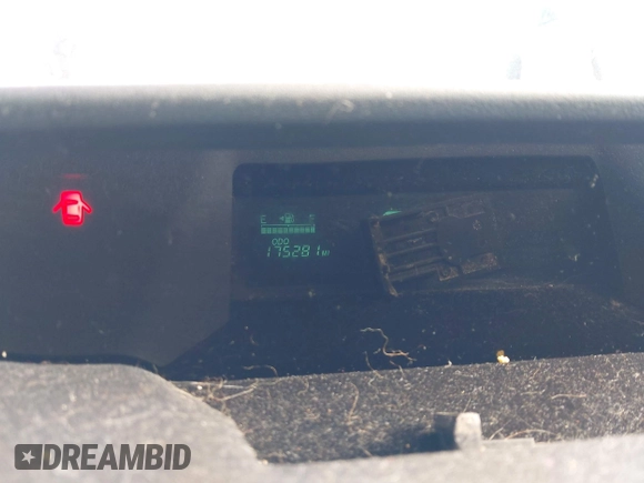 2005 Toyota Prius with VIN JTDKB20U853025994, listed as a IAAI auction lot 41935239 with 175,281 mi miles and . Bid and sale history available at DreamBid. Image 7.