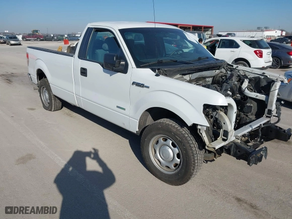 2012 Ford F-150 XL with VIN 1FTNF1CT0CKE14937, listed as a IAAI auction lot 41767652 with 1 mi miles. Bid and sale history available at carsss.com. Image 1.
