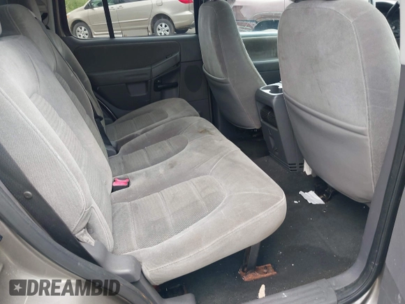 2005 Ford Explorer XLT with VIN 1FMZU73K05ZA64085, listed as a IAAI auction lot 42717487 with 184,495 mi miles and . Bid and sale history available at DreamBid. Image 8.