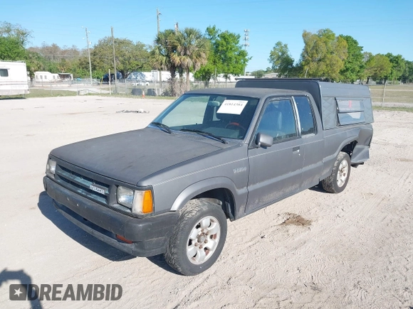 1992 Mazda B-Series Truck with VIN JM2UF3136N0270881, listed as a IAAI auction lot 41814384 with 202,785 mi miles and . Bid and sale history available at DreamBid. Image 2.