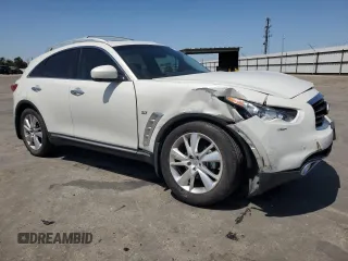 2014 Infiniti QX70 с VIN JN8CS1MU8EM451823, выставлен на аукционе Copart как лот 61134355 с пробегом 90 903 миль миль и Списание • Salvage title. История ставок и продаж доступна на DreamBid. Изображение 4.