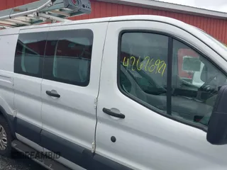 2015 Ford Transit Cargo with VIN 1FTNR1ZM8FKA34322, listed as a IAAI auction lot 42626921 with 162,924 mi miles and . Bid and sale history available at DreamBid. Image 13.