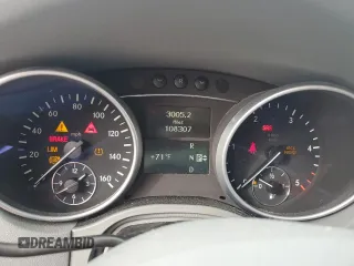 2010 Mercedes-Benz M 350 with VIN 4JGBB2FB2AA594847, listed as a Copart auction lot 50741445 with 108,307 mi miles and Salvage Title. Bid and sale history available at DreamBid. Image 9.