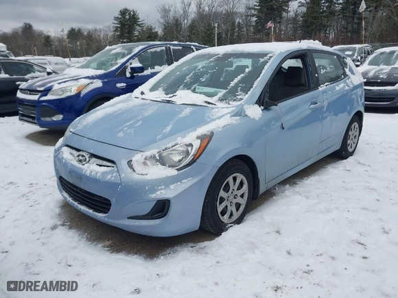 2013 Hyundai Accent GS with VIN KMHCT5AE2DU135664, listed as a IAAI auction lot 41167998 with NaN miles. Bid and sale history available at carsss.com. Image 2.