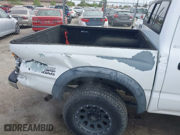 2004 Toyota Tacoma PreRunner with VIN 5TEGN92N24Z331407, listed as a IAAI auction lot 42045182 with 226,907 mi miles and . Bid and sale history available at DreamBid. Image 15.