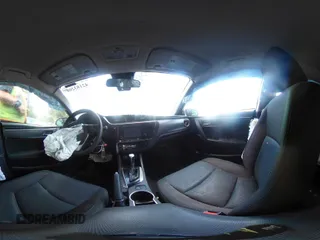 2018 Toyota Corolla L z VIN 5YFBURHE7JP812470, wystawiony jako IAAI lot #42183208 z przebiegiem 243 880 mil mil oraz . Historia ofert i sprzedaży dostępna na DreamBid. Obrazek 18.