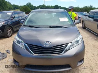 2011 Toyota Sienna LE AAS с VIN 5TDKK3DC9BS004718, выставлен на аукционе IAAI как лот 42602726 с пробегом 172 133 миль миль и . История ставок и продаж доступна на DreamBid. Изображение 12.