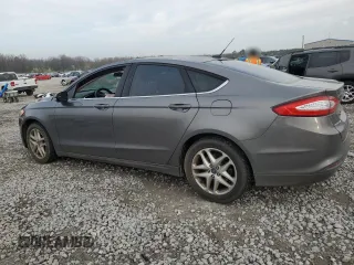 2014 Ford Fusion SE with VIN 1FA6P0H72E5373192, listed as a Copart auction lot 49282105 with 179,386 mi miles and Salvage Title. Bid and sale history available at carsss.com. Image 2.
