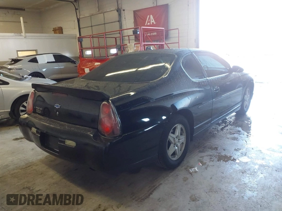 2003 Chevrolet Monte Carlo LS with VIN 2G1WW12E839326722, listed as a IAAI auction lot 41492379 with 136,775 mi miles. Bid and sale history available at carsss.com. Image 4.