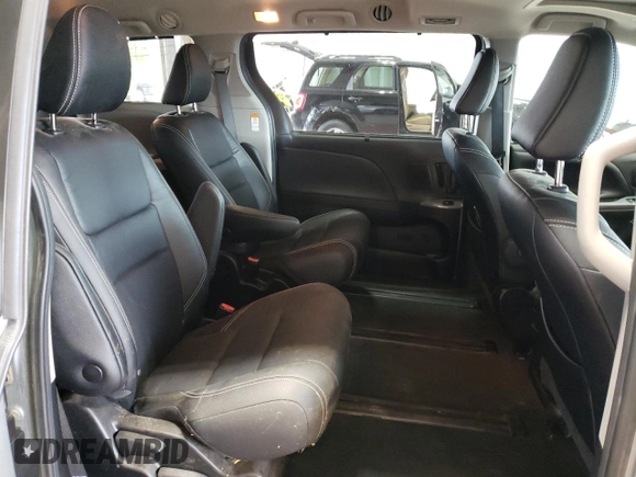 2019 Toyota Sienna SE с VIN 5TDEZ3DC3KS221691, выставлен на аукционе Copart как лот 68318484 с пробегом 59 319 миль миль и Списание • Salvage title. История ставок и продаж доступна на DreamBid. Изображение 11.