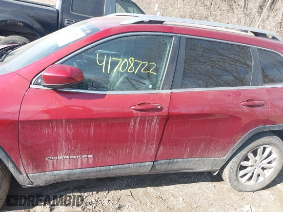 2017 Jeep Cherokee Limited with VIN 1C4PJMDB8HW512130, listed as a IAAI auction lot 41708722 with 88,943 mi miles and . Bid and sale history available at DreamBid. Image 14.