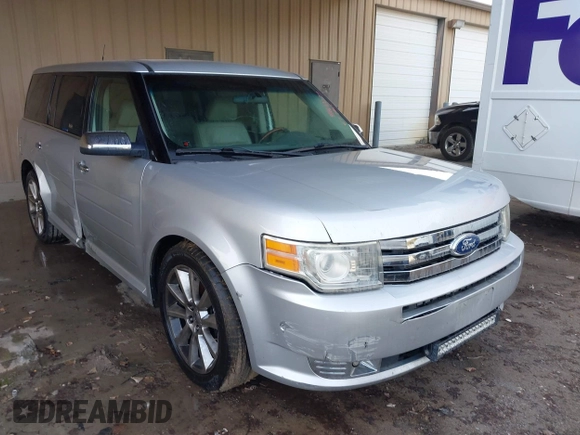 2011 Ford Flex Limited w/Ecoboost with VIN 2FMHK6DTXBBD13896, listed as a IAAI auction lot 41602037 with 152,123 mi miles. Bid and sale history available at carsss.com. Image 1.
