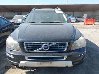2013 Volvo XC90 Premier Plus with VIN YV4952CZ9D1668990, listed as a IAAI auction lot 41757093 with 120,792 mi miles. Bid and sale history available at carsss.com. Image 6.