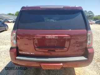 2018 GMC Yukon XL SLT z VIN 1GKS2GKC4JR388449, wystawiony jako Copart lot #52379265 z przebiegiem 135 130 mil mil oraz Szkoda całkowita • Salvage title. Historia ofert i sprzedaży dostępna na DreamBid. Obrazek 6.