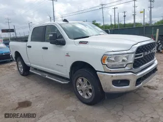 2024 Ram 2500 Big Horn with VIN 3C6UR5DL9RG336318, listed as a IAAI auction lot 42035575 with 14,484 mi miles. Bid and sale history available at carsss.com. Image 1.