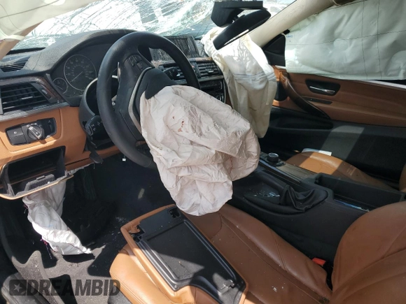 2014 BMW 4 Series 435i с VIN WBA3R1C52EF729134, выставлен на аукционе Copart как лот 59146235 с пробегом Не указан миль и Списание • Salvage title. История ставок и продаж доступна на DreamBid. Изображение 8.