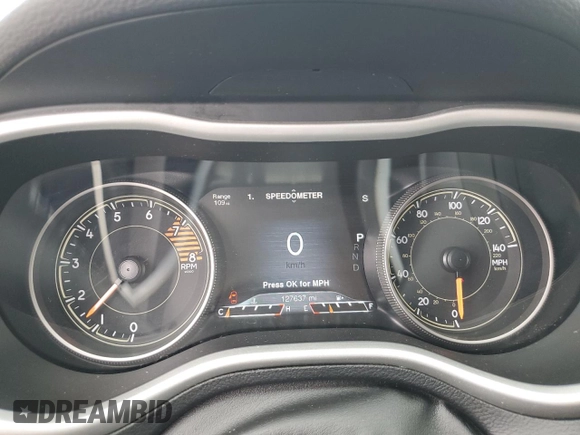 2017 Jeep Cherokee Trailhawk z VIN 1C4PJMBS3HW569628, wystawiony jako Copart lot #57105855 z przebiegiem 127 637 mil mil oraz Szkoda całkowita • Salvage title. Historia ofert i sprzedaży dostępna na DreamBid. Obrazek 9.