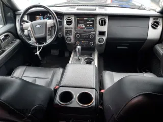 2015 Ford Expedition Limited с VIN 1FMJU2AT8FEF09788, выставлен на аукционе Copart как лот 52177835 с пробегом 242 941 миль миль и Списание • Salvage title. История ставок и продаж доступна на DreamBid. Изображение 8.