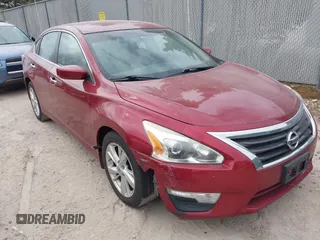 2013 Nissan Altima SV with VIN 1N4AL3AP4DN400652, listed as a IAAI auction lot 42147677 with 133,908 mi miles and . Bid and sale history available at carsss.com. Image 1.