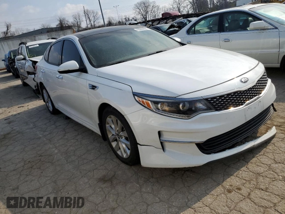 2016 Kia Optima EX with VIN 5XXGU4L3XGG045360, listed as a Copart auction lot 43960994 with 118,218 mi miles and Salvage Title. Bid and sale history available at carsss.com. Image 4.