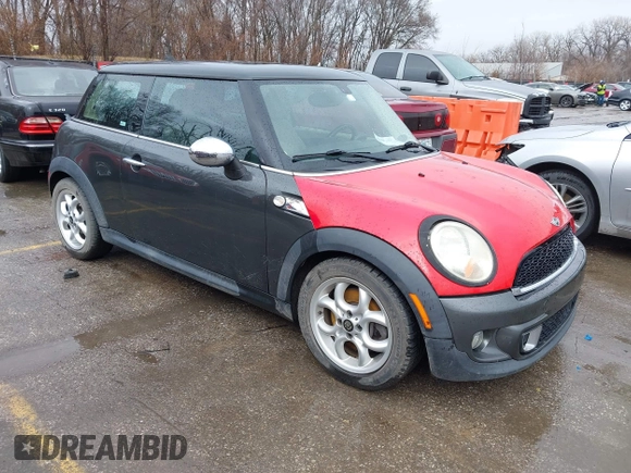 2011 MINI Hardtop S with VIN WMWSV3C57BTY11344, listed as a IAAI auction lot 41728349 with 84,242 mi miles and . Bid and sale history available at DreamBid. Image 1.