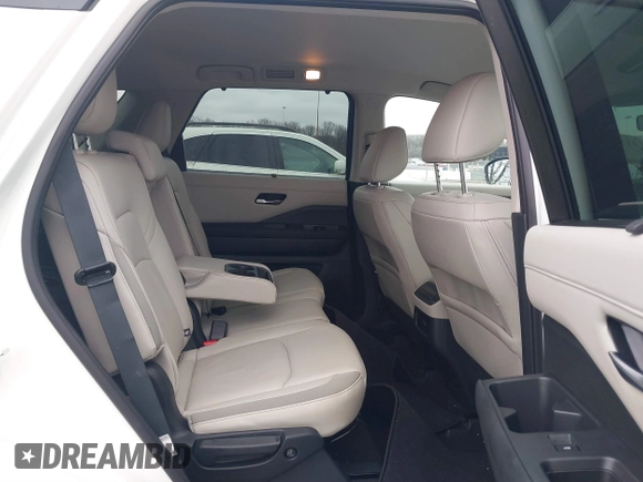 2024 Nissan Pathfinder SL с VIN 5N1DR3CC9RC315613, выставлен на аукционе IAAI как лот 41571156 с пробегом 1 583 миль миль и . История ставок и продаж доступна на DreamBid. Изображение 8.