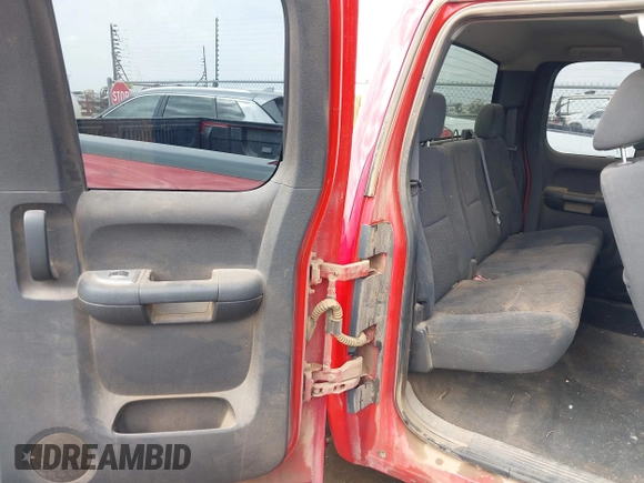 2007 Chevrolet Silverado 1500 Work Truck with VIN 2GCEC19C071649487, listed as a IAAI auction lot 41939668 with 162,065 mi miles and . Bid and sale history available at DreamBid. Image 8.