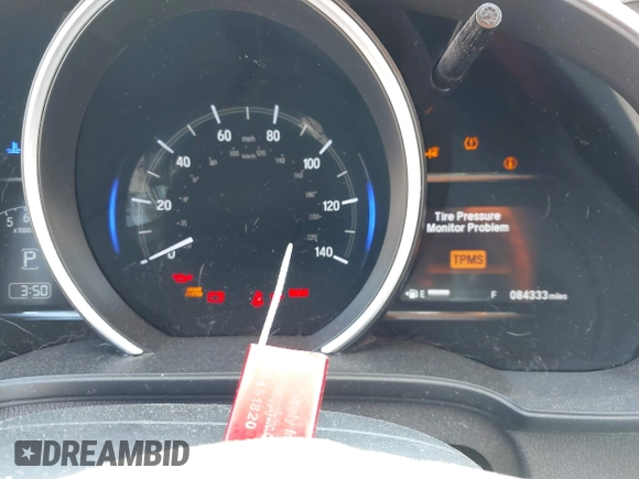 2020 Honda Fit EX with VIN 3HGGK5H85LM714354, listed as a IAAI auction lot 42471207 with 84,333 mi miles and . Bid and sale history available at DreamBid. Image 7.