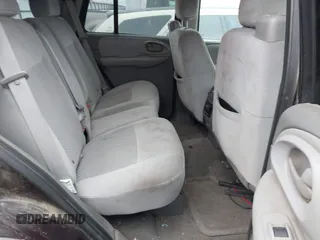 2009 Chevrolet TrailBlazer LT w/2LT with VIN 1GNDT33S892125280, listed as a IAAI auction lot 41899329 with 241,701 mi miles. Bid and sale history available at carsss.com. Image 8.