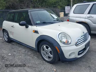 2011 MINI Hardtop with VIN WMWSU3C59BTX95912, listed as a IAAI auction lot 42440437 with 77,552 mi miles and . Bid and sale history available at DreamBid. Image 1.