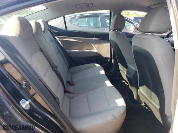2019 Hyundai Elantra SE with VIN 5NPD74LF2KH489124, listed as a Copart auction lot 60261664 with 104,666 mi miles and Salvage Title. Bid and sale history available at carsss.com. Image 10.