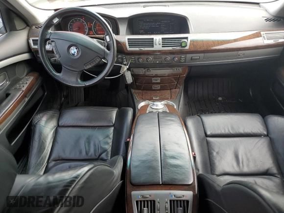 2004 BMW 7 Series 745i with VIN WBAGL63484DP69753, listed as a Copart auction lot 49211195 with 203,767 mi miles and Clean Title. Bid and sale history available at DreamBid. Image 8.