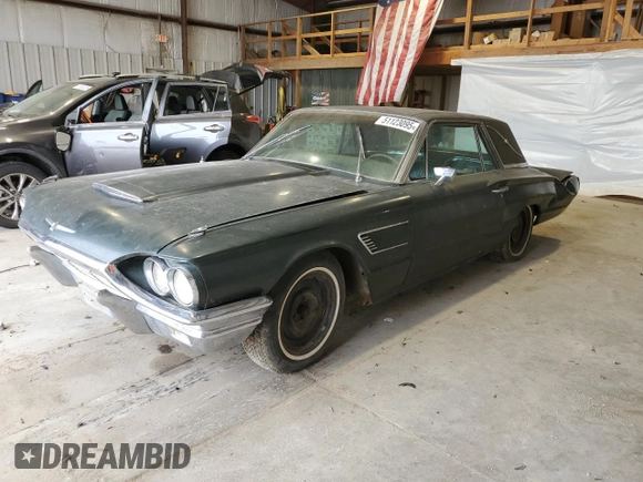 1965 Ford Thunderbird с VIN 5Y87Z145008, выставлен на аукционе Copart как лот 51123095 с пробегом 898 350 миль миль и Списание • Salvage title. История ставок и продаж доступна на DreamBid. Изображение 1.